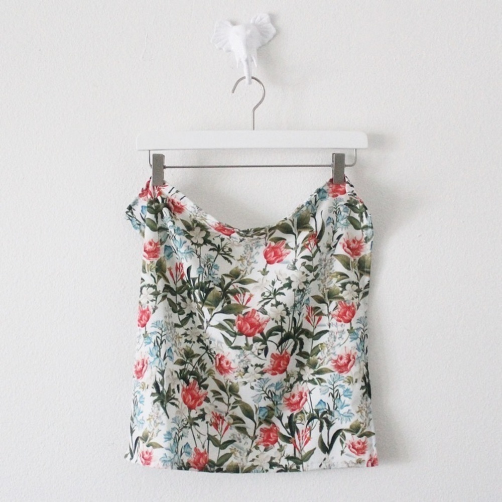 NWT Handmade Floral 18” x 18” Scarf